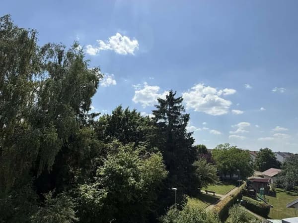Immobilie in Heiningen - Eine Immobilie - vielfältige Nutzungsmöglichkeiten auf 2 Ebenen! - Bild 0