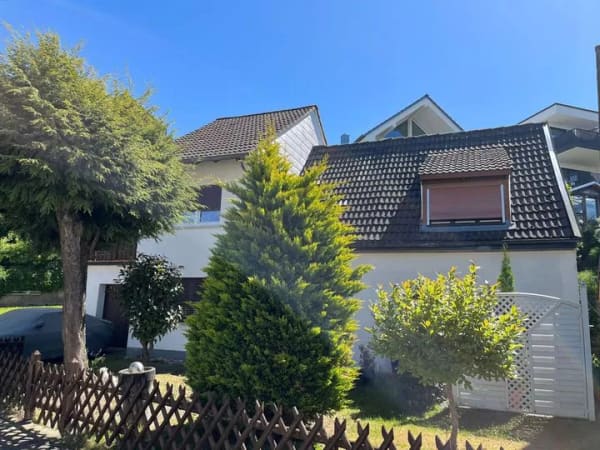 Immobilie in Ötigheim - Abriss, Teilabriss oder Sanierung - hier ist alles möglich!
EFH in Ötigheim in ruhiger Lage! - Bild 0