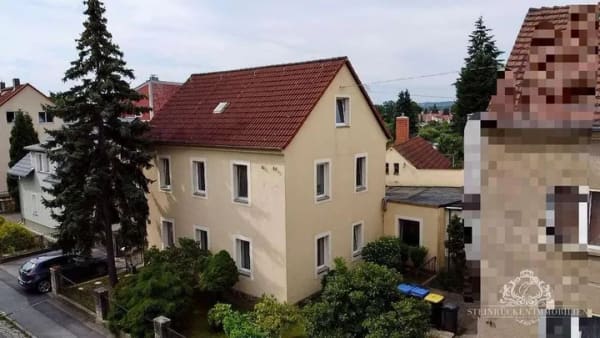 Immobilie in Radebeul - Großzügiges Einfamilienhaus mit weitläufigem Gartenparadies in Radebeul - Bild 0