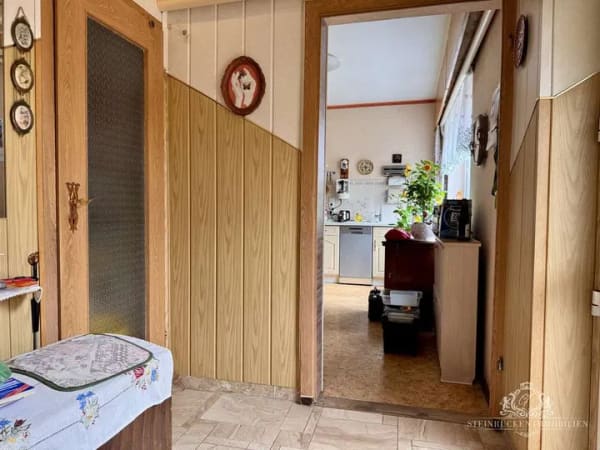 Immobilie in Radebeul - Großzügiges Einfamilienhaus mit weitläufigem Gartenparadies in Radebeul - Bild 4