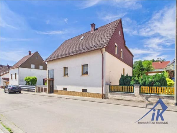 Immobilie in Mackenbach - IK |Mackenbach: geplegtes EFH mit Garten in ruhiger Lage - Bild 1