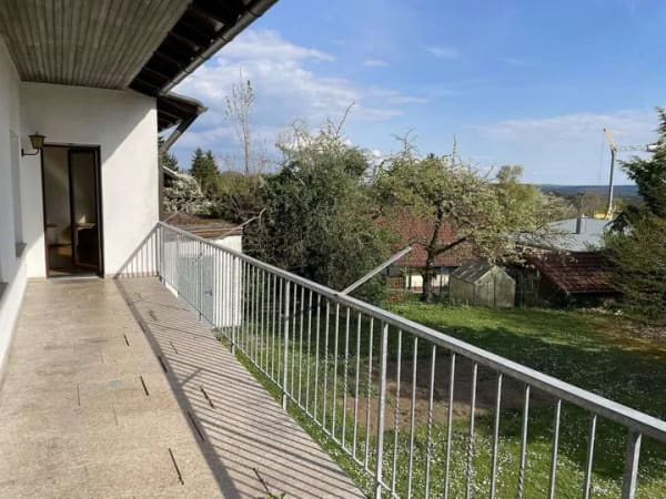 Immobilie in Marloffstein - Großzügiges Einfamilienhaus in ruhiger Südhanglage – traumhafter Weitblick ins Grüne - Bild 4