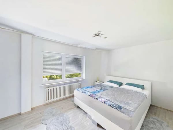 Immobilie in Zellingen - Wohnen, Vermieten, Investieren – Zweifamilienhaus mit Potenzial in Zellingen - Bild 4