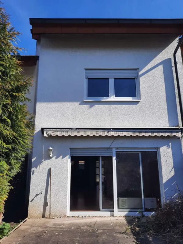 Immobilie in Neckarbischofsheim - 5 Schlafzimmer: Reihenmittelhaus mit Garten, Garage & PKW-Stpl. - Bild 4
