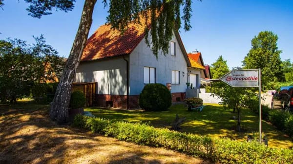 Immobilie in Malchow - •	Wohnen auf höchstem Niveau – Gepflegtes Einfamilienhaus in ruhiger Lage  - Bild 0