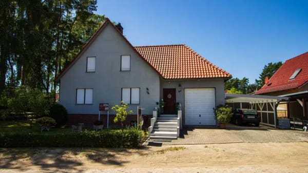 Immobilie in Malchow - •	Wohnen auf höchstem Niveau – Gepflegtes Einfamilienhaus in ruhiger Lage  - Bild 3