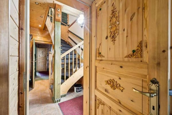 Immobilie in Fredersdorf-Vogelsdorf - *** Natur, Raum & Charakter: Traumhaus mit 240 m² und Wohnrecht - Bild 2