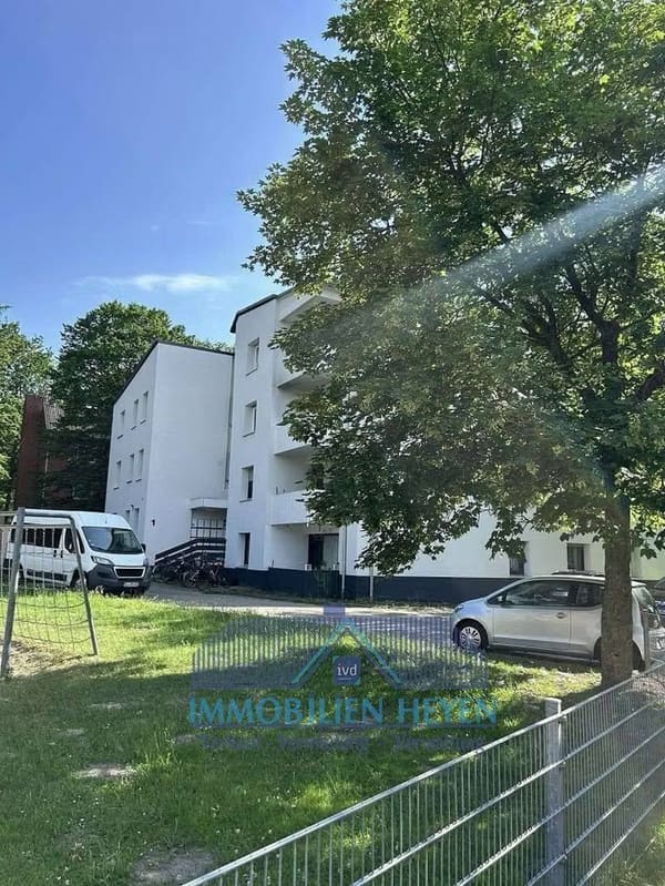 Immobilie in Weener - Anleger aufgepasst, 6 vermietete Wohnungen in Weener - Bild 1