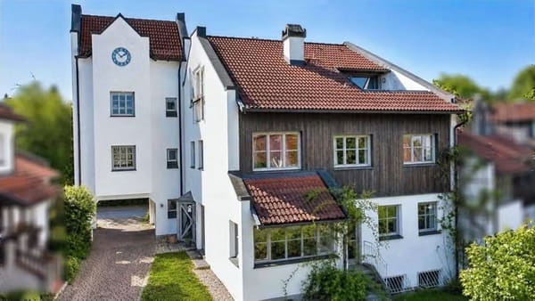 Immobilie in Eggenfelden - Architektenhaus mit Turmatelier, Galerie & Dachterrasse - Eggenfelden-Zellhub - Bild 0