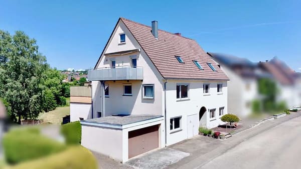 Immobilie in Hochdorf - Gepflegtes 4-Familienhaus mit 2.881 m² Grundstücksfläche - Bild 0