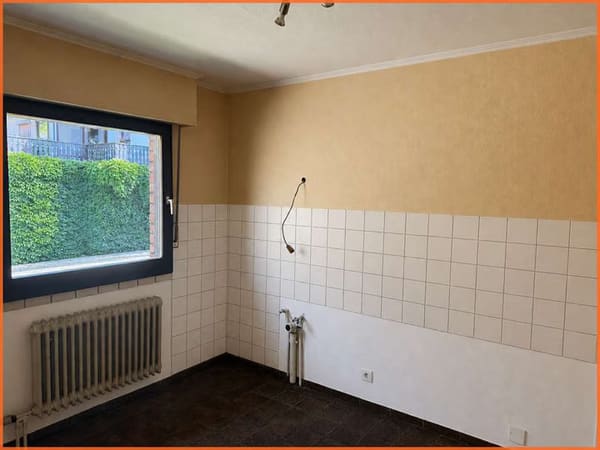 Immobilie in Raumbach - Haus in sonniger Grünblicklage und wohnlich gestalteter Garage mit Nutzungsvielfalt - Bild 4