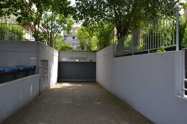 Immobilie in Erkrath - Apartment mit Loggia und Tiefgaragenplatz zur Kapitalanlage
 - Bild 2