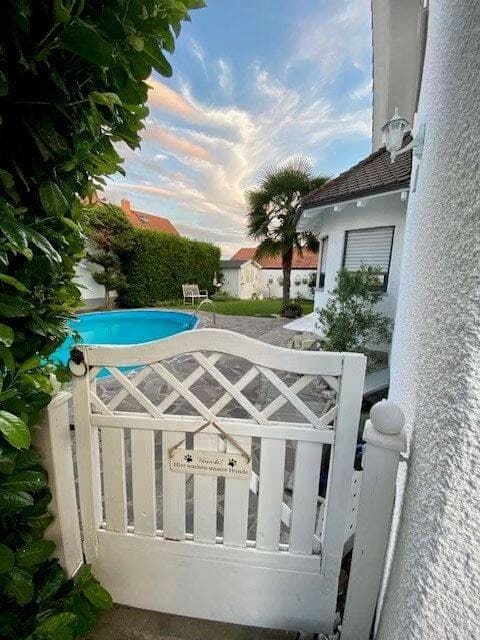 Immobilie in Hartheim am Rhein - Großzügiges  Einfamilienhaus mit Pool in Hartheim - Bild 0