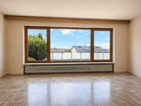 Immobilie in Waldenbuch - Viel Platz für Ihre Wohnideen: Zweifamilienhaus mit Garten in Waldenbuch - Bild 4