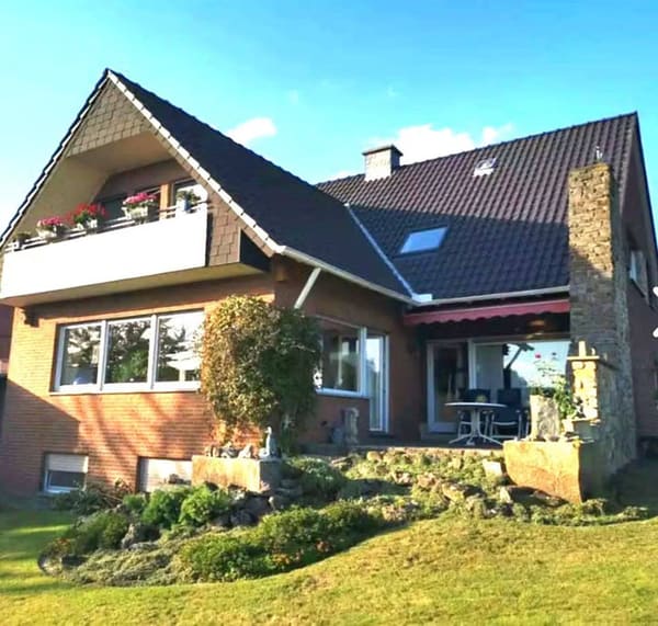 Immobilie in Billerbeck - Charmantes Zweifamilienhaus mit Garten und Sauna in Billerbeck - Bild 0