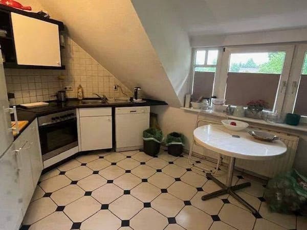 Immobilie in Kuddewörde - Kuddewörde: gemütliche  3 Zimmer Maisonette-Wohnung mit 2 Balkonen und 2 Bädern - Bild 3