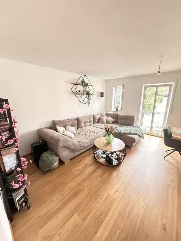 Immobilie in Wolnzach - Zentral wohnen in Wolnzach – helle 3-Zimmer-Wohnung mit zwei Balkonen - Bild 0