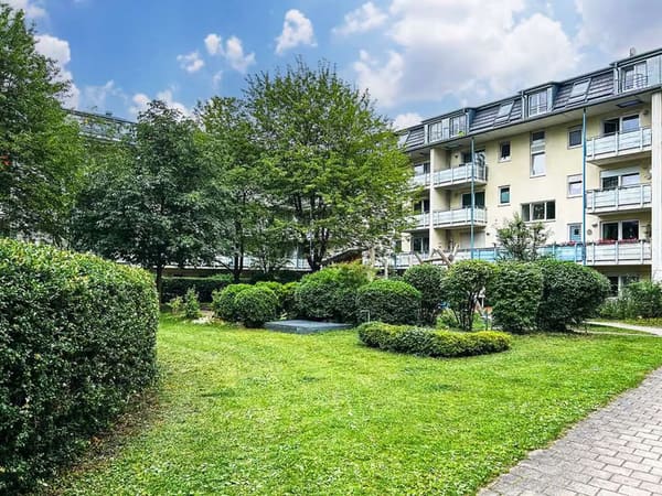 Immobilie in Dachau - Zur Kapitalanlage - Elegante 2-Zimmer Wohnung mit Balkon und Wintergarten - Bild 1