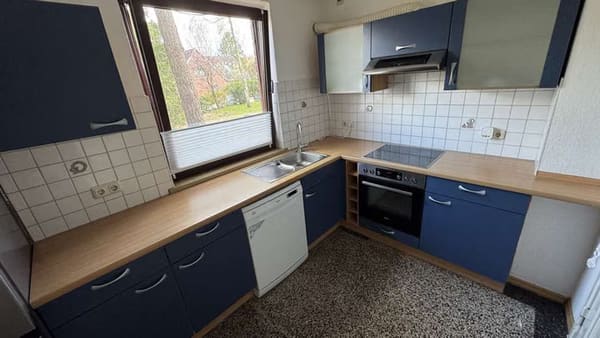 Immobilie in Boostedt - OHNE PROVISION Charmantes Einfamilienhaus auf 1.399 qm Grundstück mit schönem Baumbestand - Bild 4