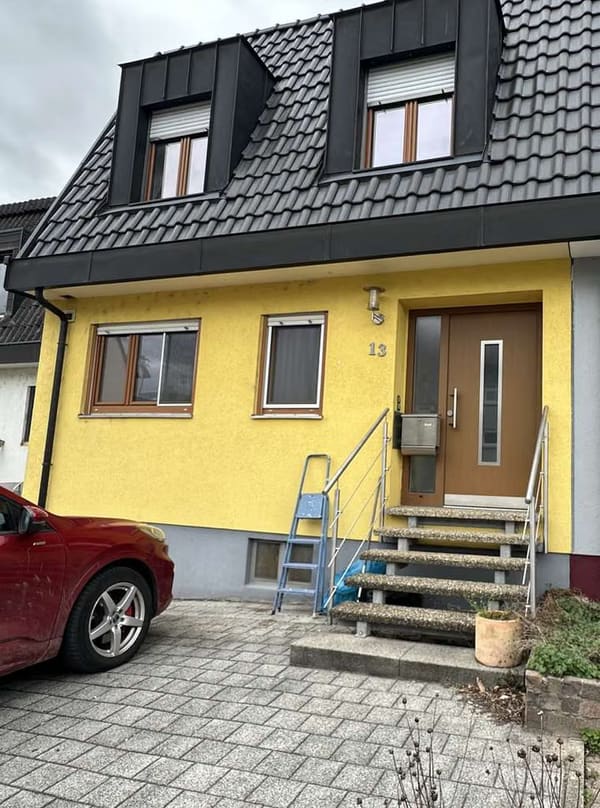Immobilie in Grenzach-Wyhlen - Preislich hochspannendes Reihenhaus  mit Einliegerwohnung , nicht vermietet - Bild 0