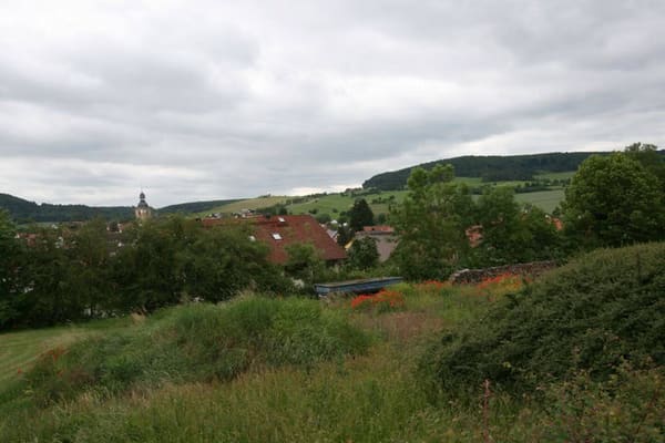 Immobilie in Grabfeld - Kapitalanlage oder Mehrgenerationenwohnen - Modernes Doppelhaus in Jüchsen - Bild 4