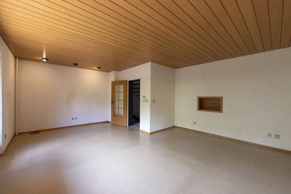 Immobilie in Kronshagen - Geräumiges Reihenmittelhaus mit Garten, Balkon und Garage in beliebter Wohnlage in 24119 Kronshagen - Bild 2
