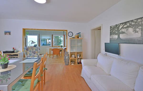 Immobilie in Guxhagen - Entzückendes Ferienhaus, einzugsbereit mit 3,5 ZKB, Top-Zustand - Bild 4