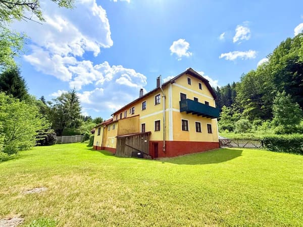 Immobilie in Waldmünchen - Mehrparteienhaus in idyllischer Lage von Waldmünchen - Bild 2