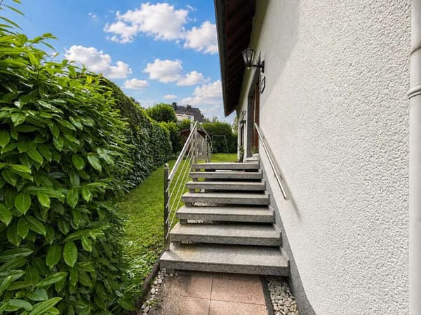 Immobilie in Betzdorf - **Gepflegtes Einfamilienhaus mit Garten und Garage in Betzdorf** - Bild 4