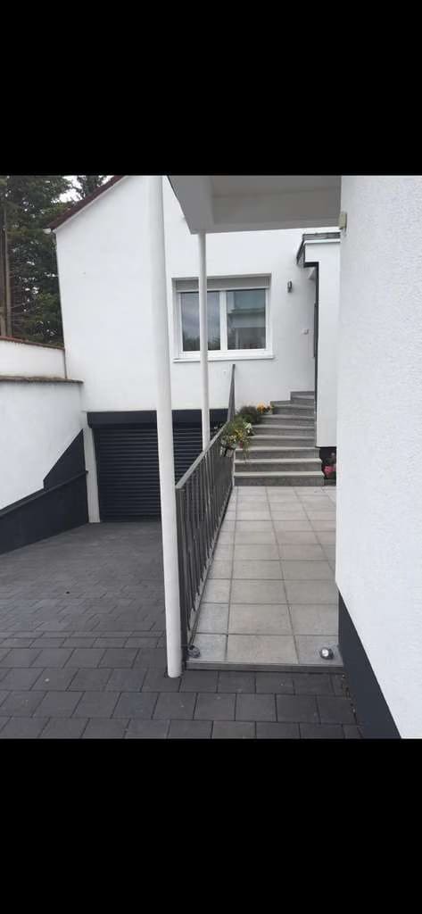 Immobilie in Bischofsheim - ToFa: 2 Häuser= 1 Preis - Arbeiten und Wohnen hier wunderbar kombinierbar, worauf warten Sie noch? - Bild 1