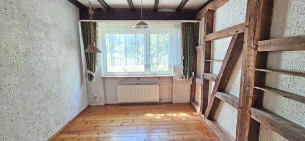 Immobilie in Taunusstein - Doppelhaushälfte mit Garage und Garten – viel Potenzial in Taunusstein-Bleidenstadt - Bild 3