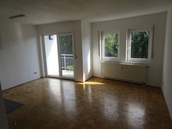 Immobilie in Lauffen am Neckar - 1 1/2-Zimmer-Eigentumswohnung im 3. OG eines Mehrfamilienhauses in Lauffen - Bild 0