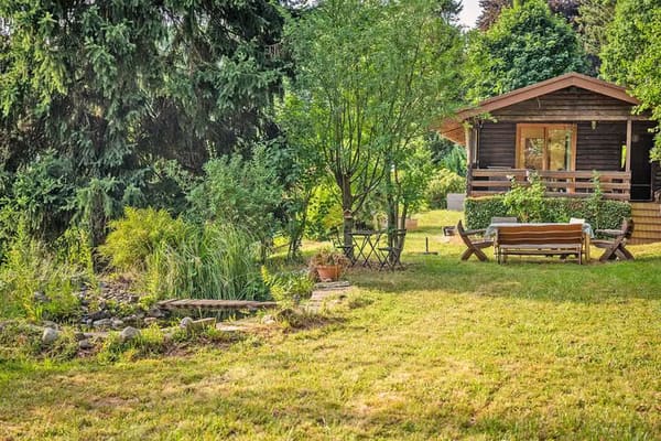 Immobilie in Affing - Ein herrlicher Rückzugsort: charmantes Wochenend-Blockhaus auf idyllischem Grundstück - Bild 1