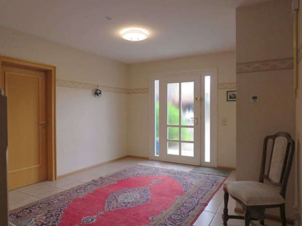 Immobilie in Brome - Außergewöhnliches EFH mit großzügiger Raumaufteilung & liebevoll angelegtem Garten in Ohreseelage - Bild 2