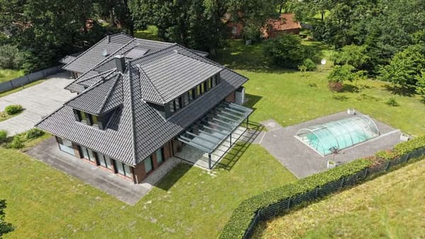 Immobilie in Schneverdingen - Moderne Architektur trifft auf familiäre Wohnqualität - Bild 2