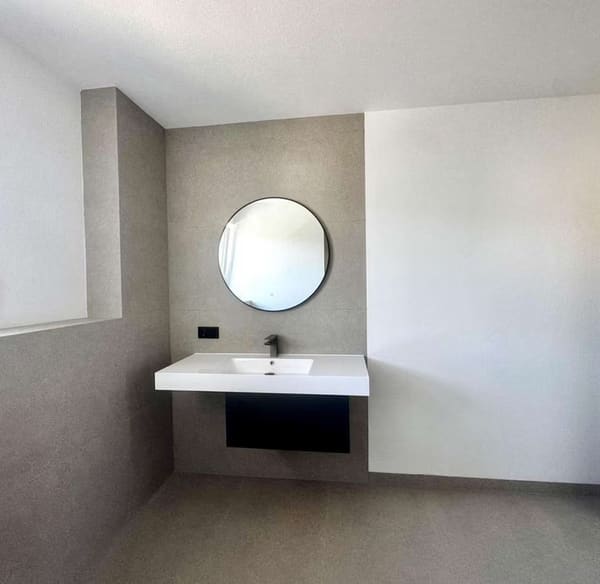 Immobilie in Wettstetten - Provisionsfrei & kernsaniert 2026: helle 2-Zimmer-Wohnung mit sonnigem ca. 12m² Balkon - Bild 4