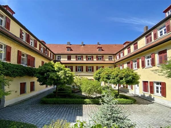Immobilie in Sinzing - Vermietete 1-Zimmer-Wohnung im denkmalgeschütztem Gebäude - Bild 0