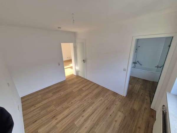 Immobilie in Bad Soden-Salmünster - Einzugsfertig renoviert: hübsche Zweizimmer Wohnung zum Topp-Preis - Bild 3