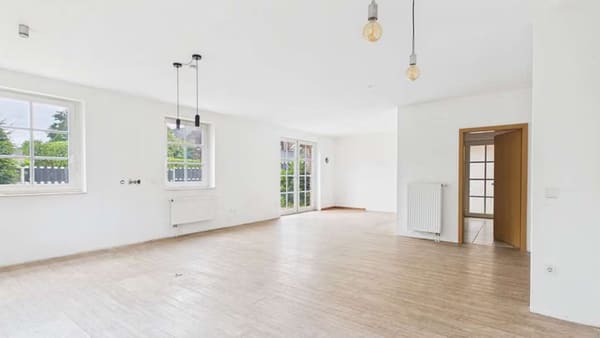 Immobilie in Sonsbeck - Freistehendes Einfamilienhaus im Dornröschenschlaf - Bild 3