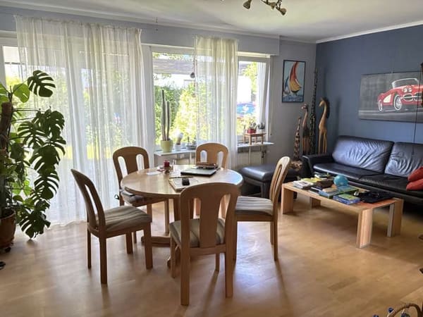 Immobilie in Eislingen/Fils - Reihenmittelhaus mit Einzelgarage in ruhiger Lage! - Bild 2