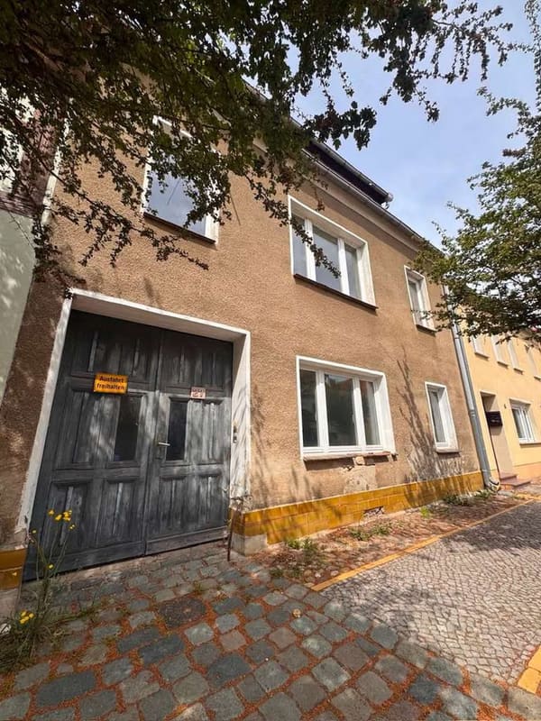 Immobilie in Beelitz - MFH oder Generationenhaus mit 3 Einheiten - Altstadt! 200 m² Wfl., Keller, Innenhof, bezugsfrei! - Bild 1