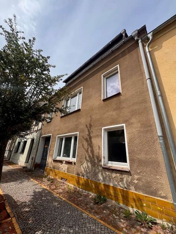 Immobilie in Beelitz - MFH oder Generationenhaus mit 3 Einheiten - Altstadt! 200 m² Wfl., Keller, Innenhof, bezugsfrei! - Bild 2