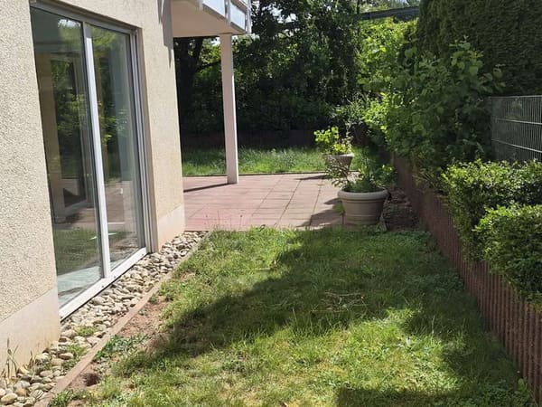 Immobilie in Kindsbach - Viel Freiraum: Großzügiges Einfamilienhaus in Kindsbach - Bild 1