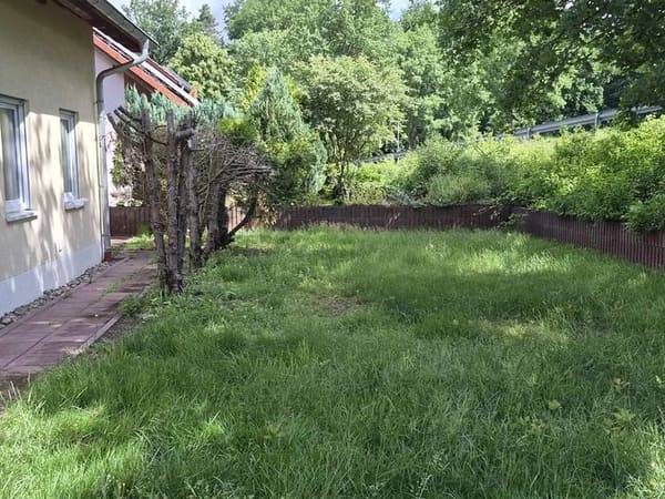Immobilie in Kindsbach - Viel Freiraum: Großzügiges Einfamilienhaus in Kindsbach - Bild 2