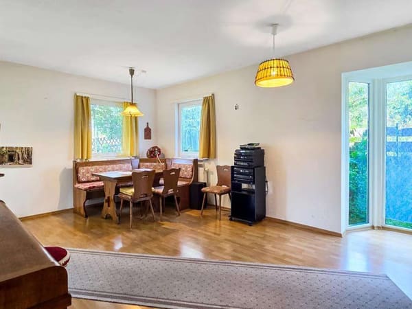 Immobilie in Saalburg-Ebersdorf - Einfamilienhaus mit liebevoll angelegtem Garten und Balkon (A1740) - Bild 3
