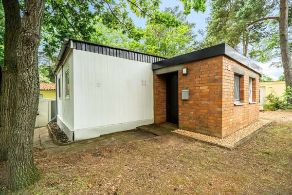 Immobilie in Röbel/Müritz - Ferienbungalow nahe der Müritz mit Bootsliegeplatz – sofort urlaubsbereit - Bild 3