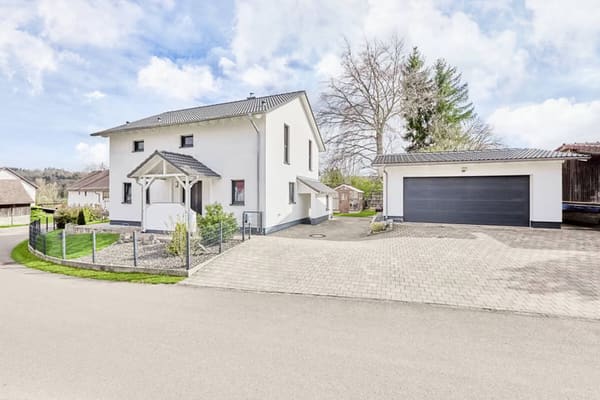 Immobilie in Scherstetten - Ein Zuhause zum Ankommen:  Energieeffizientes Einfamilienhaus in ruhiger Lage - Bild 1