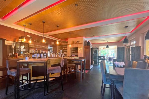 Immobilie in Manderscheid - Attraktiver Restaurantbetrieb mit zwei Ferienwohnungen in bester Lage - Bild 1