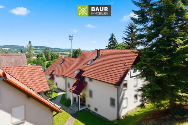 Immobilie in Wilhelmsdorf - Gepflegte 3-Zimmer-Wohnung mit Balkon und TG-Stellplatz in Wilhelmsdorf - Bild 0