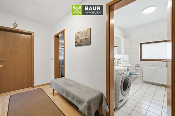 Immobilie in Wilhelmsdorf - Gepflegte 3-Zimmer-Wohnung mit Balkon und TG-Stellplatz in Wilhelmsdorf - Bild 4